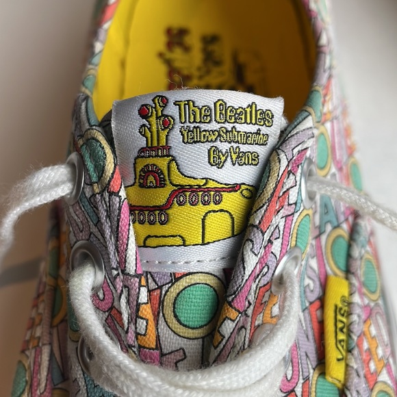 THE BEATLES BY VANS • YELLOW SUBMARINE • ALL YOU NEED IS LOVE • WOMENS 5.5 - Picture 8 of 9